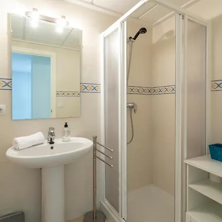 Apartmán Aquamaris, 2 Dormitorios, By Bookindenia *
