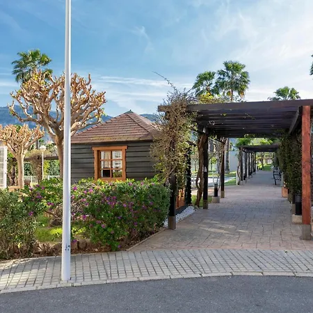 Apartmán Aquamaris, 2 Dormitorios, By Bookindenia