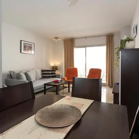 Aquamaris, 2 Dormitorios, By Bookindenia Denia