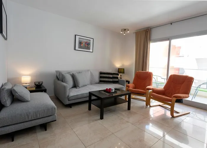 Aquamaris, 2 Dormitorios, By Bookindenia *