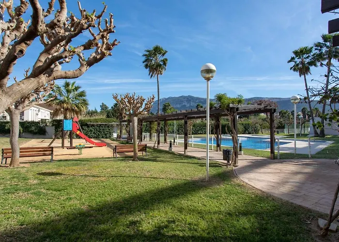 Apartment Aquamaris, 2 Dormitorios, By Bookindenia