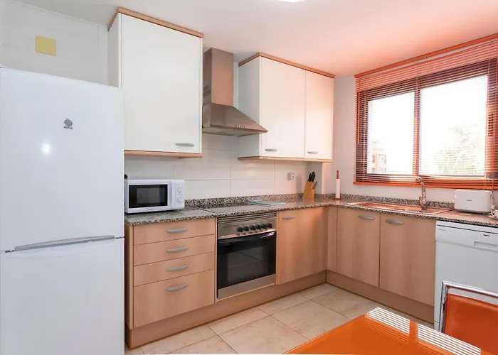 Aquamaris, 2 Dormitorios, By Bookindenia * Denia